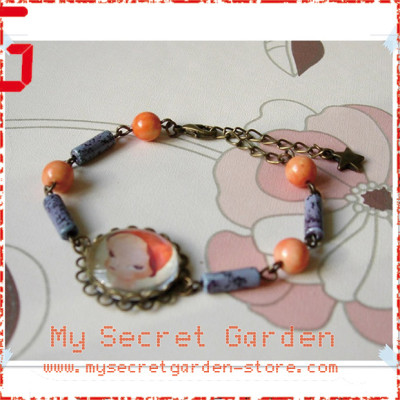 Yoshitomo Nara 奈良 美智 Pop Art  Cabochon Bronze Bracelet 2 Yoshitomo Nara 奈良 美智 Pop Art  Cabochon Bronze Bracelet 2